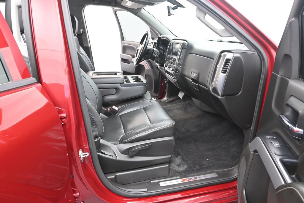 Used 2018 Chevrolet Silverado 1500 LT w/ All Star Edition AWD/4WD image 19