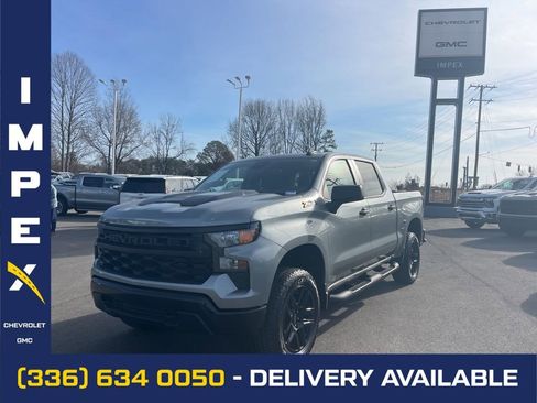 Used 2025 Chevrolet Silverado 1500 Custom Trail Boss w/ Turbomax Blackout Package image 1