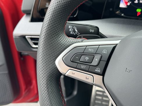 Used 2025 Volkswagen GTI Autobahn image 18