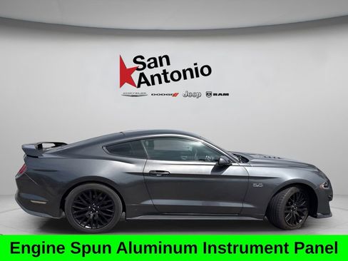 Used 2018 Ford Mustang GT Premium w/ GT Performance Package RWD image 13