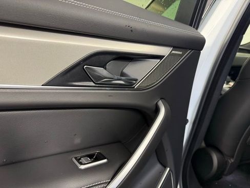 Used 2025 Jaguar F-PACE R-Dynamic S image 24
