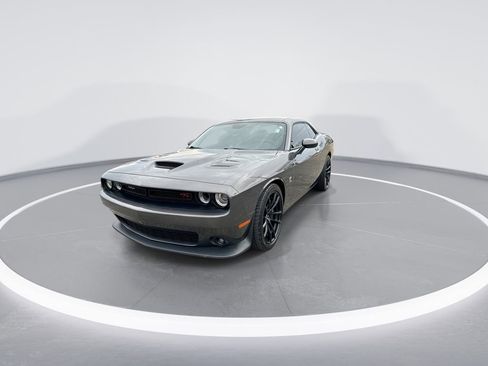 Used 2021 Dodge Challenger R/T Scat Pack w/ Dynamics Package image 4
