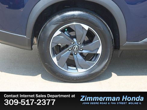 Used 2024 Nissan Rogue SV w/ SV Premium Package AWD/4WD image 23