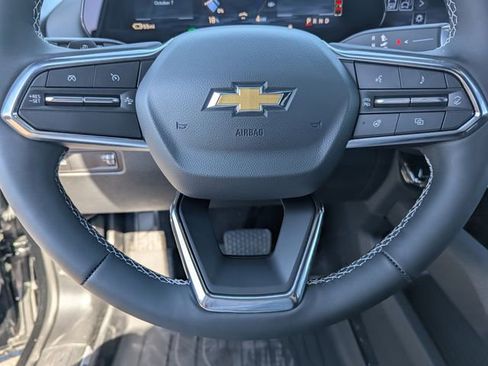 New 2026 Chevrolet Equinox EV LT image 15