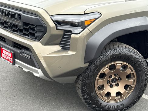 New 2026 Toyota Tacoma 4x4 Double Cab Hybrid image 3