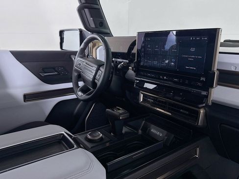 Used 2025 GMC Hummer EV 3X image 15
