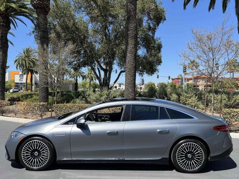 Used 2023 Mercedes-Benz EQS 450+ Sedan image 17