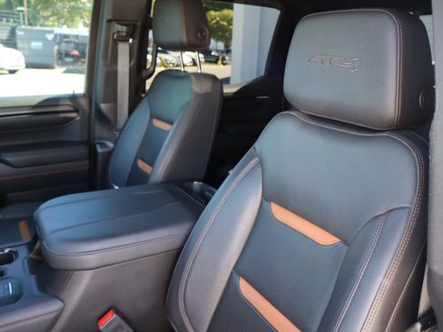 Used 2024 GMC Sierra 1500 AT4 w/ AT4 Premium Package AWD/4WD image 21
