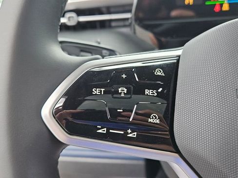 New 2025 Volkswagen ID. Buzz Pro S Plus image 25