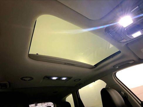 Used 2020 Kia Telluride EX image 29