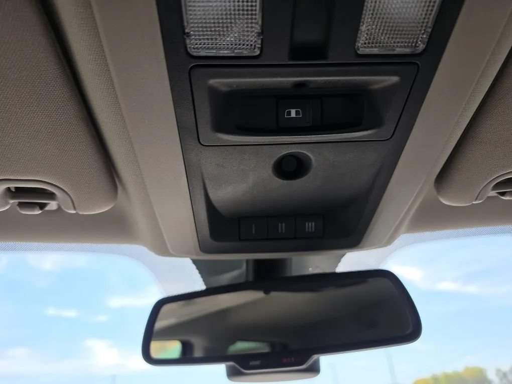 Used 2014 RAM 1500 Outdoorsman AWD/4WD image 15