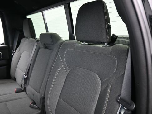Used 2020 RAM 1500 Big Horn RWD image 28