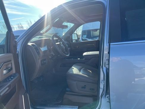 Used 2024 RAM 3500 Limited w/ Safety Group image 12