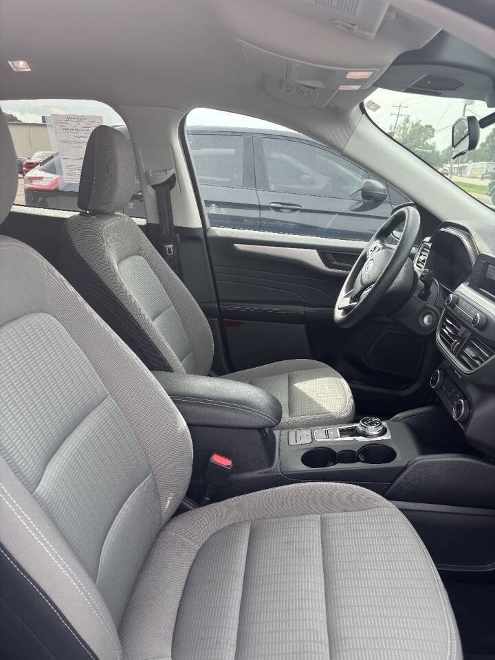 Used 2021 Ford Escape S AWD/4WD image 5