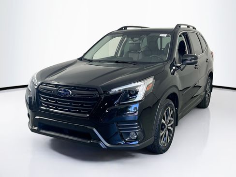 Used 2023 Subaru Forester Limited AWD/4WD image 1