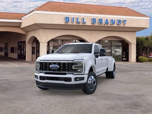 New 2026 Ford F450 Platinum w/ FX4 Off-Road Package AWD/4WD image 7