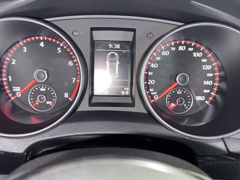 Used 2013 Volkswagen Golf 4-Door image 35