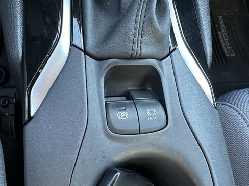 Used 2023 Toyota Corolla Cross S image 28