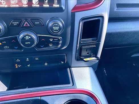 Used 2017 RAM 1500 Rebel image 23