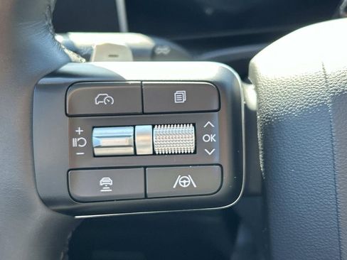 Used 2025 Hyundai Santa Fe SEL AWD/4WD image 29