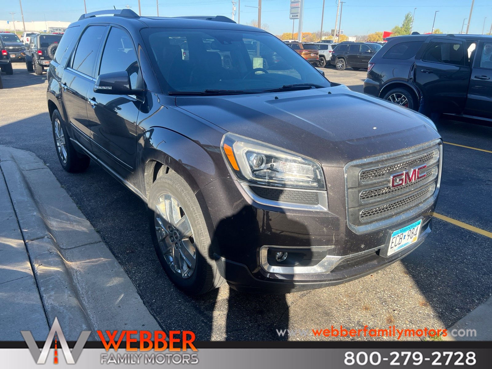 Used 2017 GMC Acadia Limited SLT AWD/4WD image 4