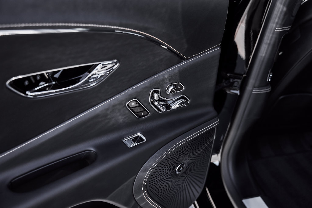 Used 2024 Bentley Flying Spur V8 AWD/4WD image 53