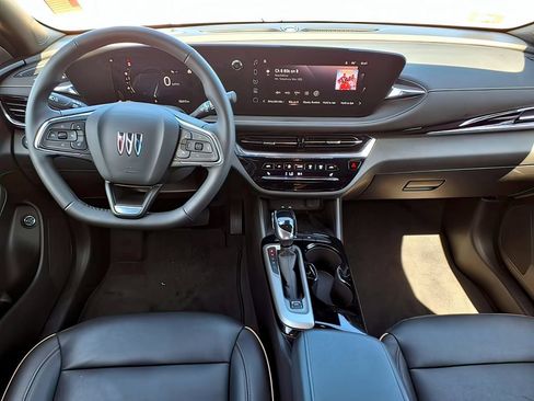 Used 2025 Buick Envista Avenir FWD image 5