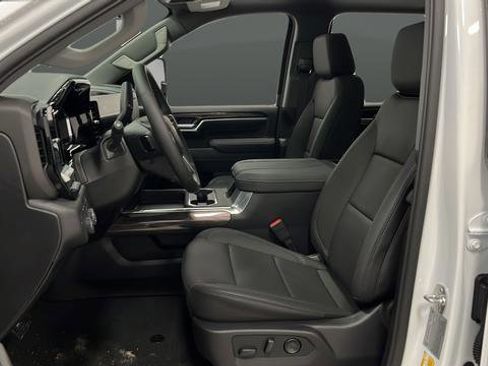 New 2026 Chevrolet Silverado 3500 LTZ w/ LTZ Plus Package AWD/4WD image 9