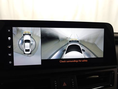 Used 2023 Lexus ES 300h Ultra Luxury w/ Accessory Package (Z2) FWD image 28