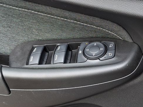 Used 2023 Chevrolet TrailBlazer ACTIV w/ Technology Package FWD image 25