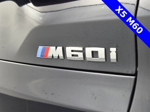 Used 2025 BMW X5 M60i w/ Executive Package image 21