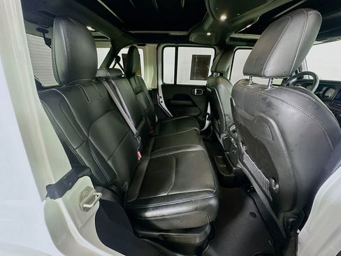 Used 2024 Jeep Wrangler High Altitude image 11