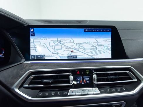 Used 2023 BMW X5 xDrive40i AWD/4WD image 17