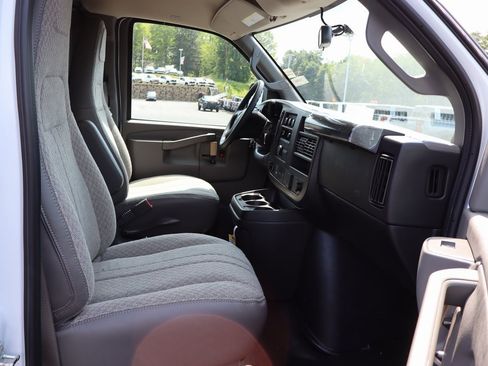 New 2025 Chevrolet Express 2500 w/ Driver Convenience Package image 17