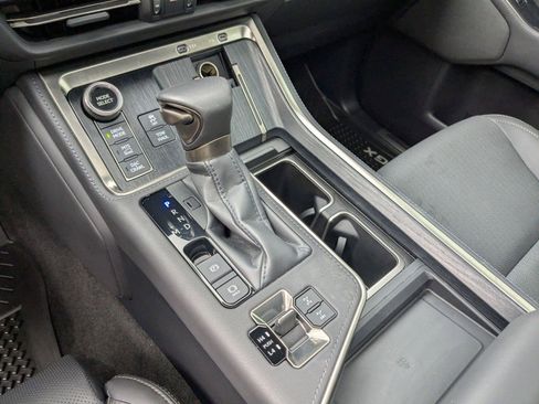 Used 2025 Lexus GX 550 AWD/4WD image 15