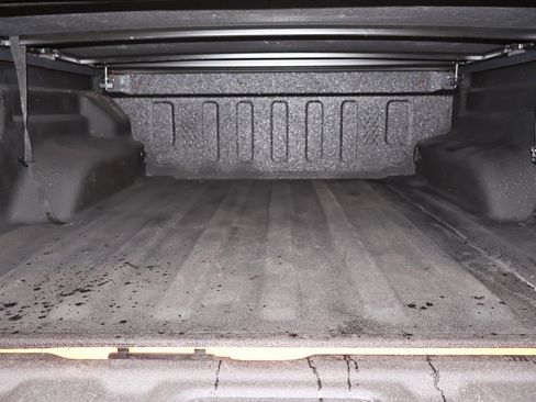 Used 2025 Jeep Gladiator Sport image 34