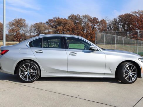 Used 2019 BMW 330i xDrive 330i xDrive w/ Convenience Package image 5