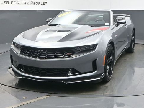 Used 2023 Chevrolet Camaro LT w/ RS Package image 7