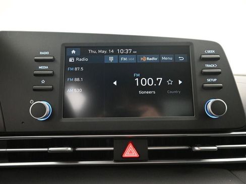 New 2026 Hyundai Elantra SE FWD image 14