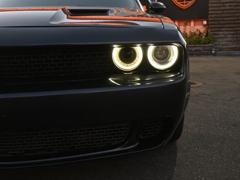 Used 2016 Dodge Challenger SXT w/ Blacktop Package image 5