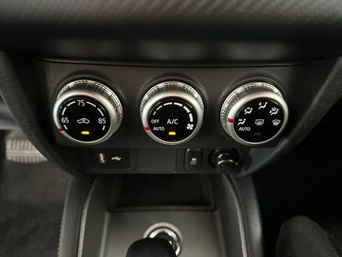 Used 2025 Mitsubishi Outlander Sport ES AWD/4WD image 20