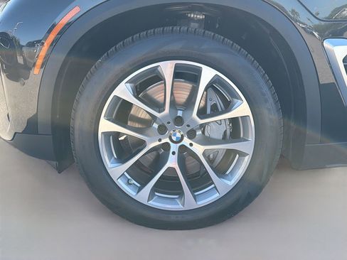 New 2026 BMW X5 xDrive50e w/ Climate Comfort Package image 42