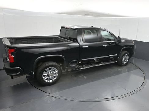 Used 2024 Chevrolet Silverado 2500 High Country w/ High Country Premium Package AWD/4WD image 41