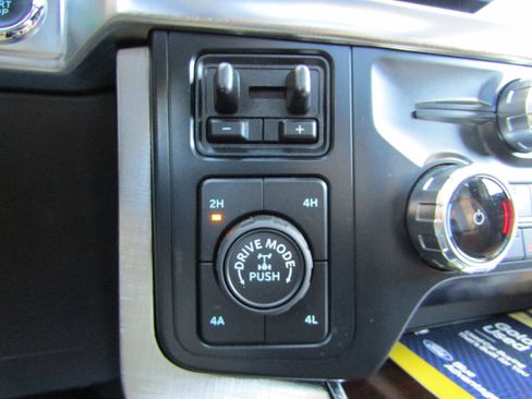 Certified 2022 Ford F150 King Ranch w/ Equipment Group 601A High image 34