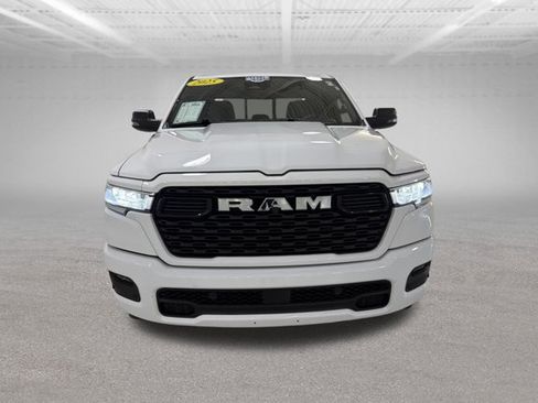Used 2025 RAM 1500 Big Horn AWD/4WD image 2