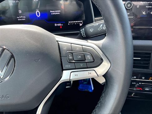 Used 2025 Volkswagen Jetta Sport image 24