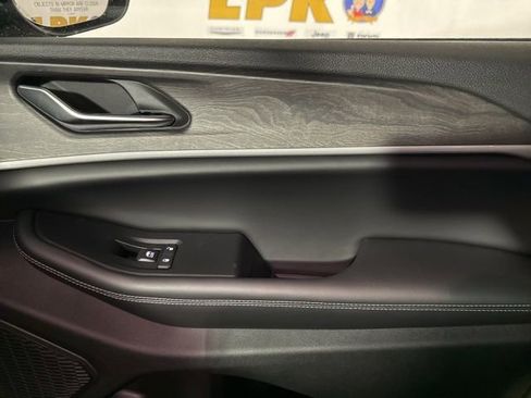 New 2026 Jeep Grand Cherokee Altitude AWD/4WD image 40
