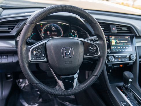 Used 2019 Honda Civic EX image 12