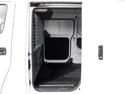 Used 2020 Nissan NV200 SV image 31