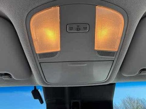 Used 2022 Hyundai Kona SE AWD/4WD image 19